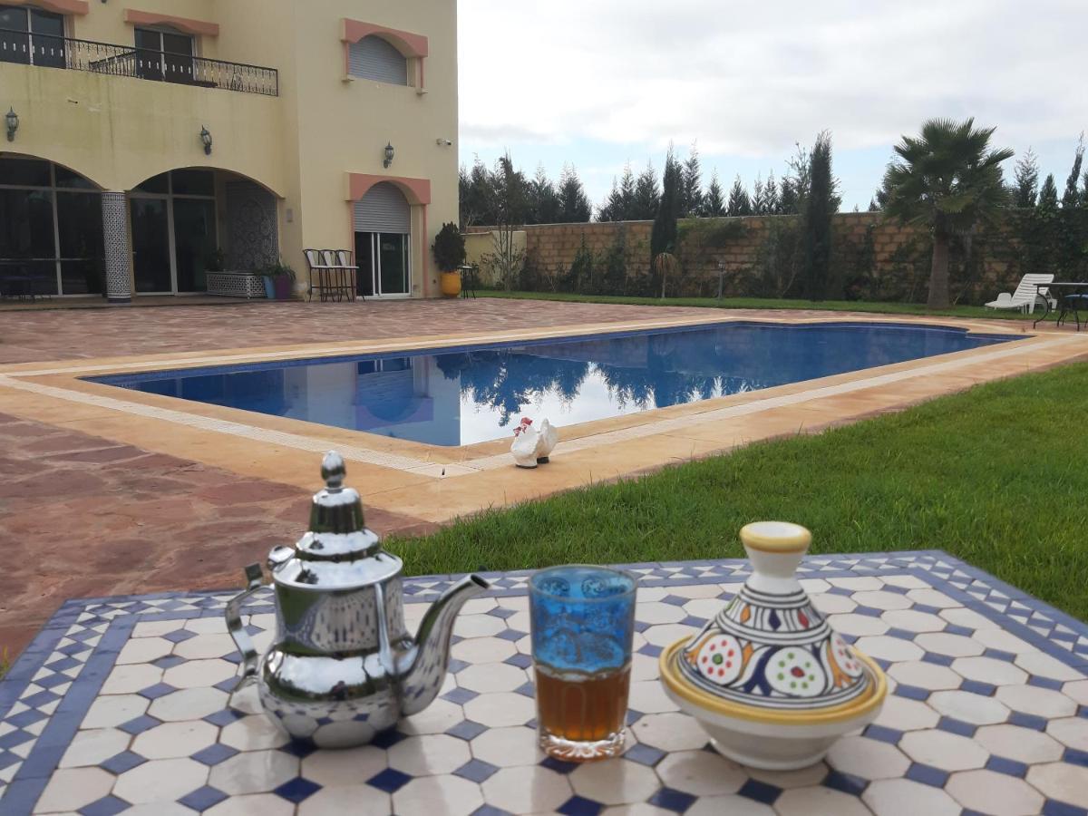 Riad Tanjil Nouaceur Bagian luar foto
